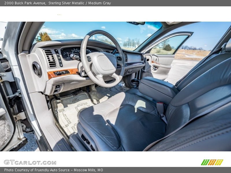 Sterling Silver Metallic / Medium Gray 2000 Buick Park Avenue