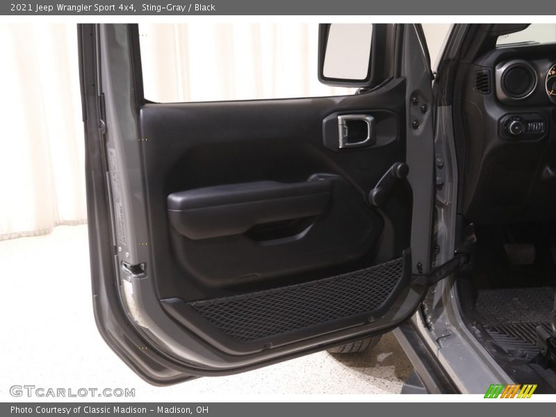 Sting-Gray / Black 2021 Jeep Wrangler Sport 4x4