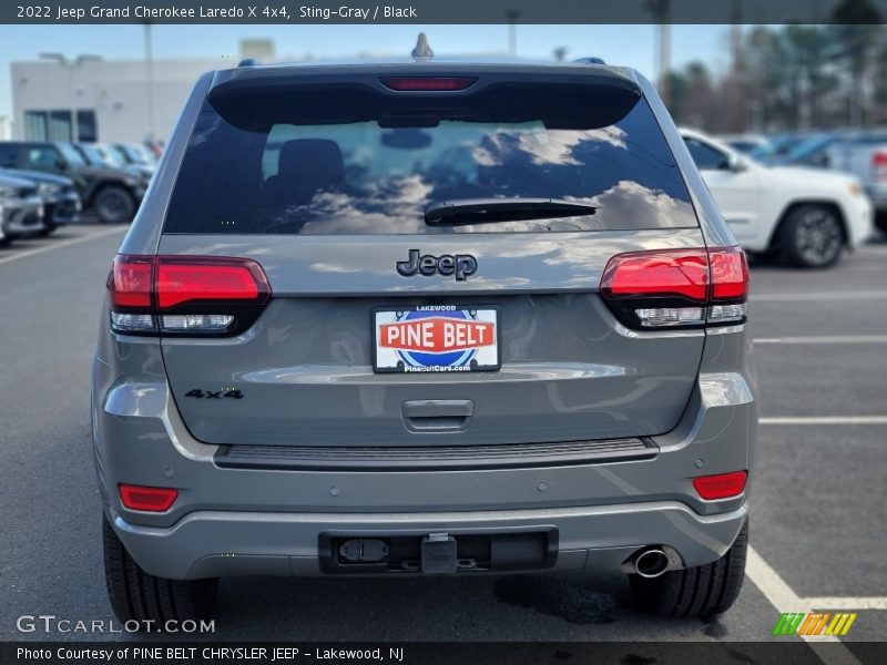Sting-Gray / Black 2022 Jeep Grand Cherokee Laredo X 4x4