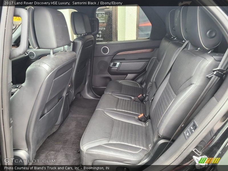 Santorini Black / Ebony/Ebony 2017 Land Rover Discovery HSE Luxury