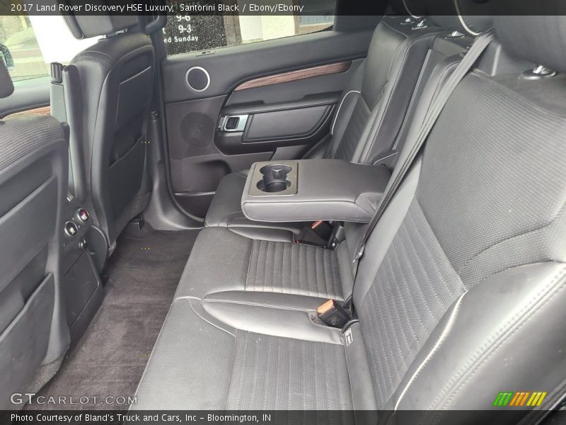 Santorini Black / Ebony/Ebony 2017 Land Rover Discovery HSE Luxury