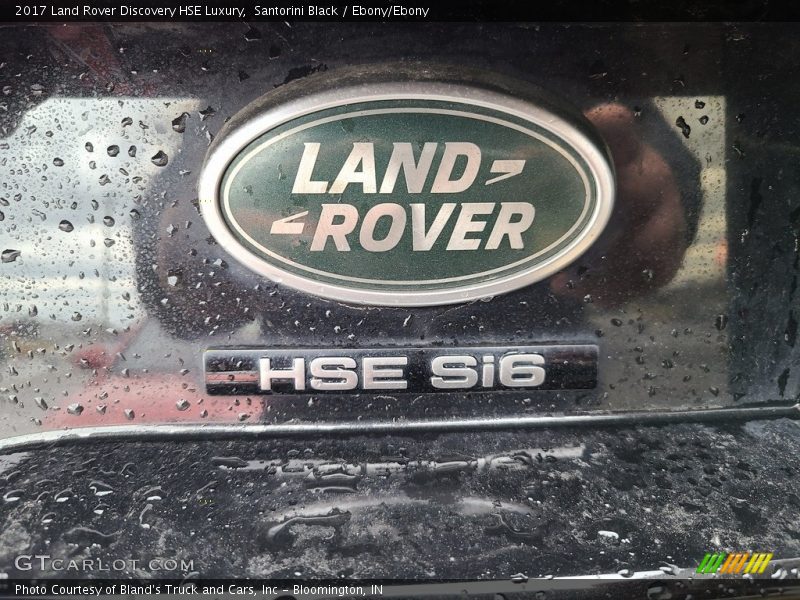 Santorini Black / Ebony/Ebony 2017 Land Rover Discovery HSE Luxury