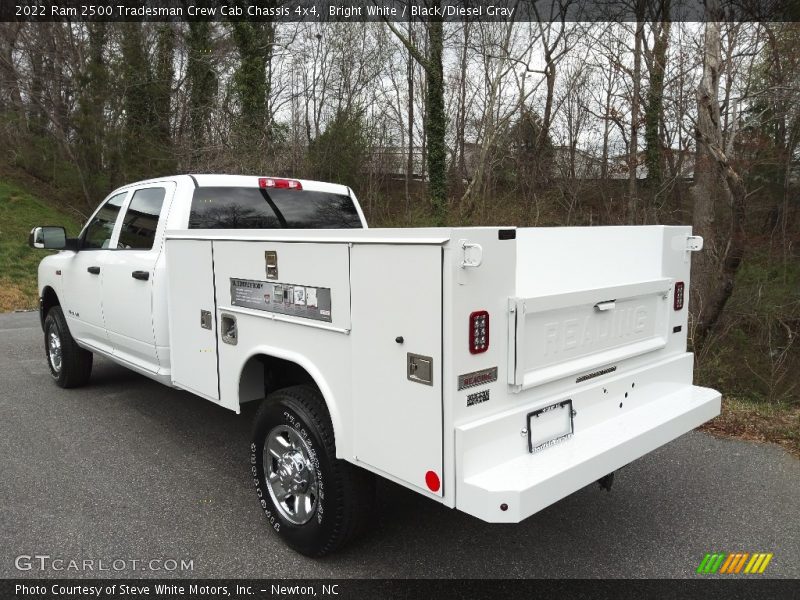 Bright White / Black/Diesel Gray 2022 Ram 2500 Tradesman Crew Cab Chassis 4x4