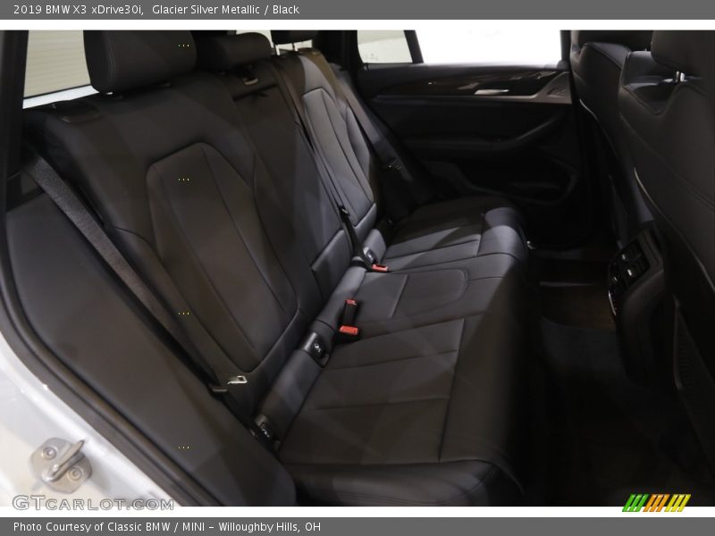 Glacier Silver Metallic / Black 2019 BMW X3 xDrive30i