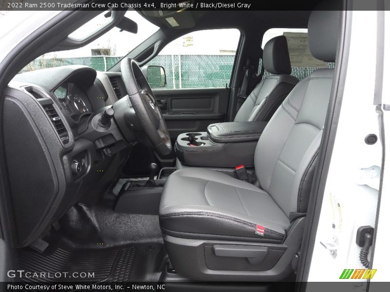 Bright White / Black/Diesel Gray 2022 Ram 2500 Tradesman Crew Cab Chassis 4x4