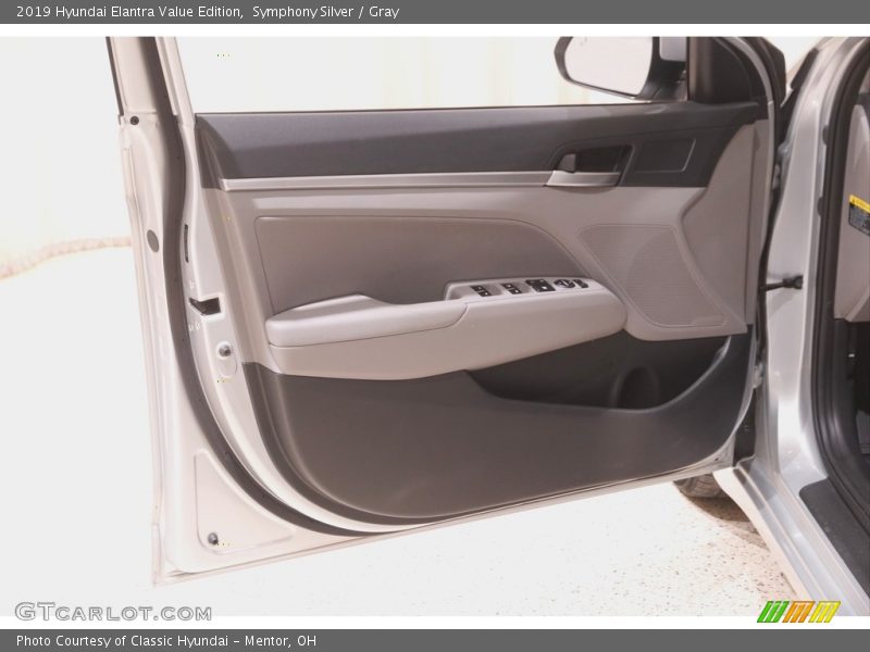 Symphony Silver / Gray 2019 Hyundai Elantra Value Edition