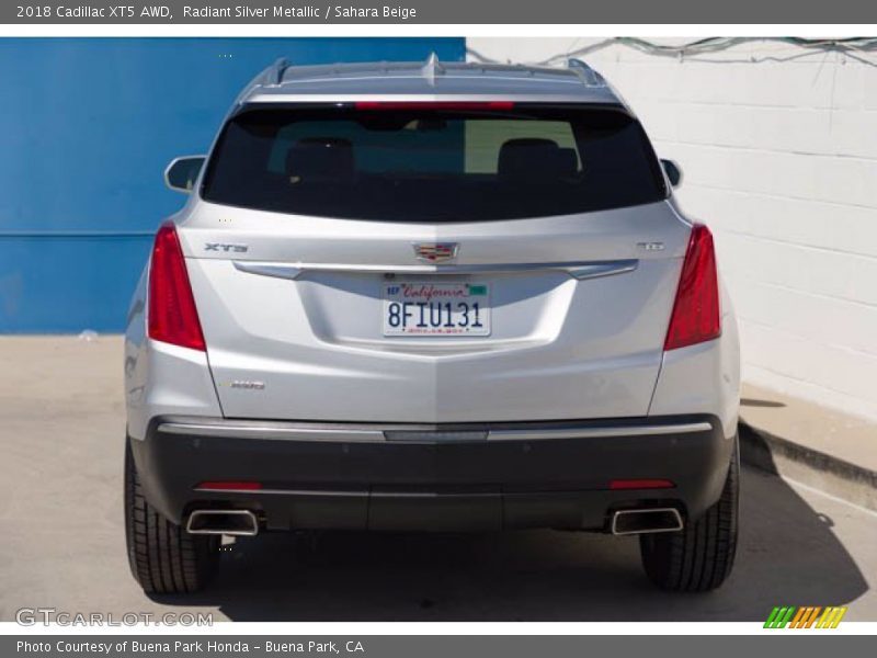 Radiant Silver Metallic / Sahara Beige 2018 Cadillac XT5 AWD