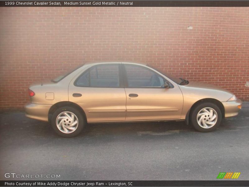 Medium Sunset Gold Metallic / Neutral 1999 Chevrolet Cavalier Sedan