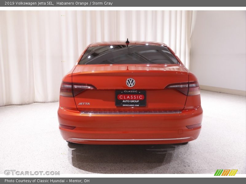 Habanero Orange / Storm Gray 2019 Volkswagen Jetta SEL