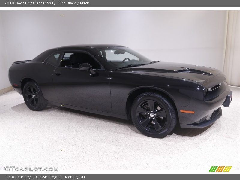 Pitch Black / Black 2018 Dodge Challenger SXT