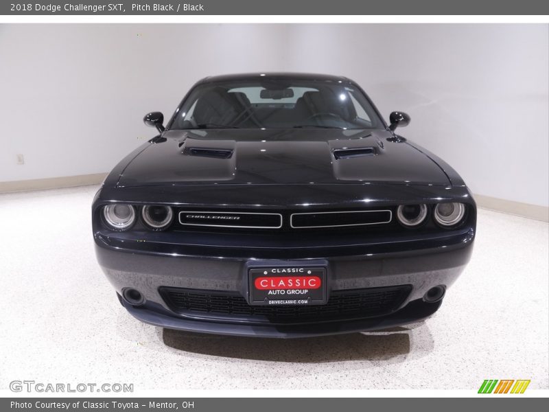 Pitch Black / Black 2018 Dodge Challenger SXT