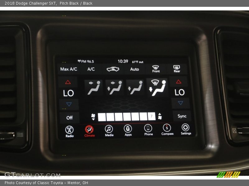 Pitch Black / Black 2018 Dodge Challenger SXT