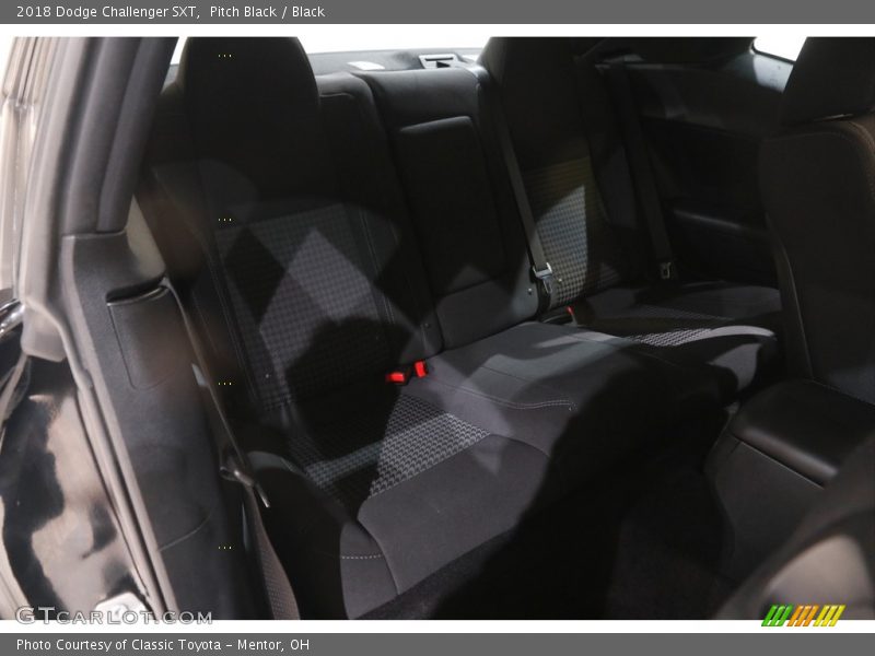 Pitch Black / Black 2018 Dodge Challenger SXT