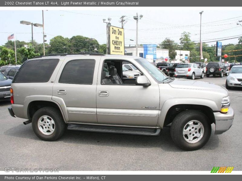 Light Pewter Metallic / Medium Gray/Neutral 2002 Chevrolet Tahoe LT 4x4