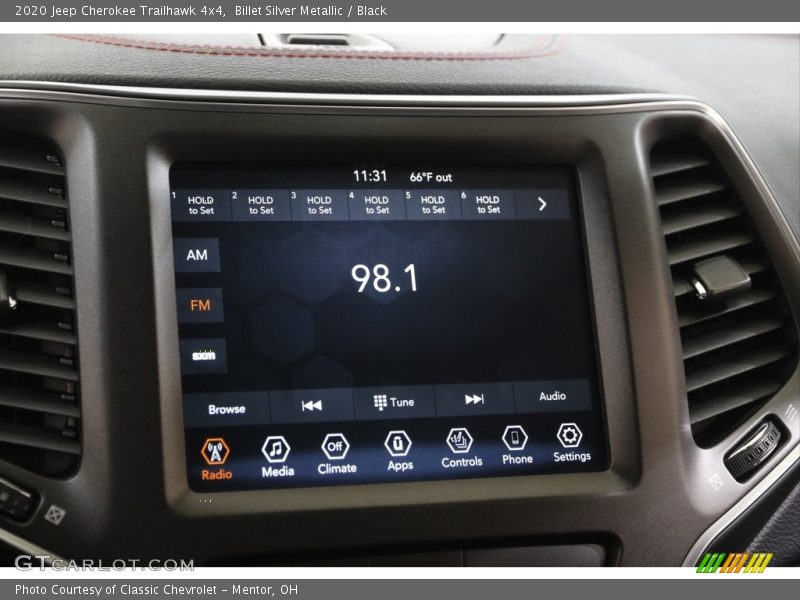 Audio System of 2020 Cherokee Trailhawk 4x4