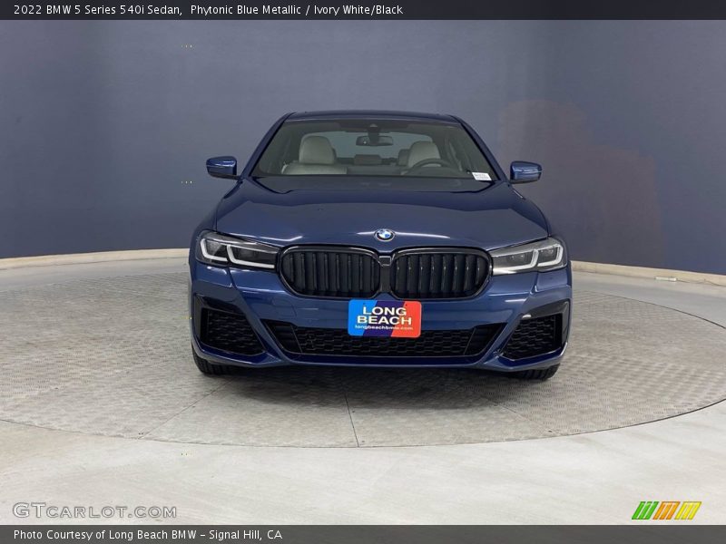 Phytonic Blue Metallic / Ivory White/Black 2022 BMW 5 Series 540i Sedan