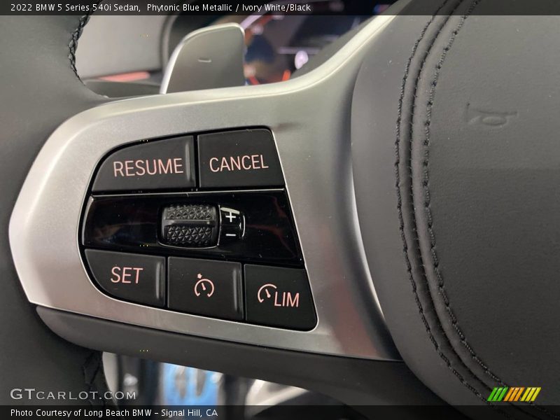  2022 5 Series 540i Sedan Steering Wheel