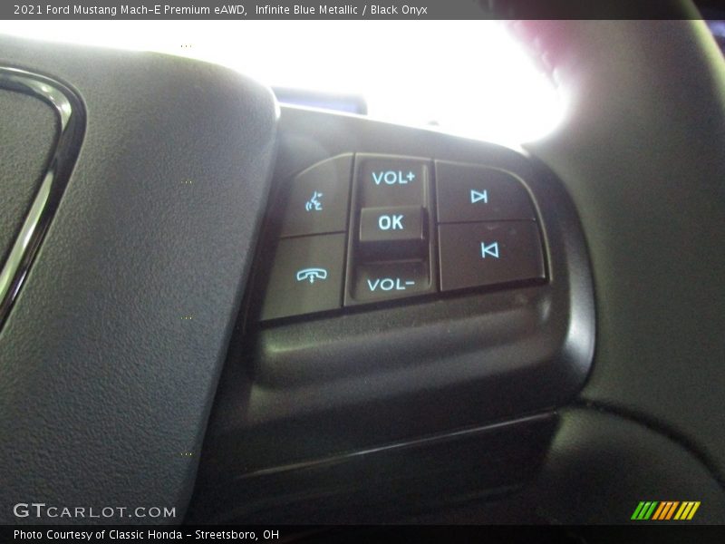  2021 Mustang Mach-E Premium eAWD Steering Wheel