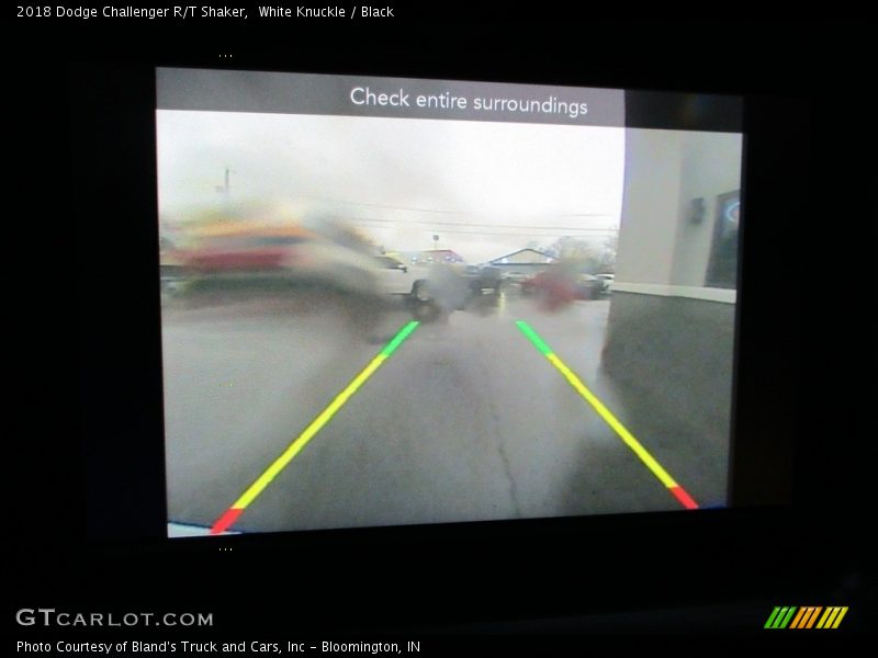 White Knuckle / Black 2018 Dodge Challenger R/T Shaker