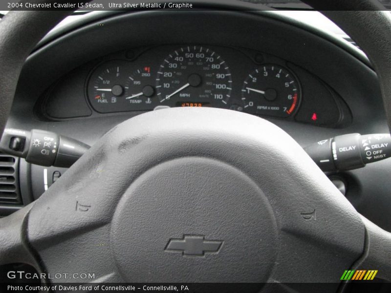 Ultra Silver Metallic / Graphite 2004 Chevrolet Cavalier LS Sedan