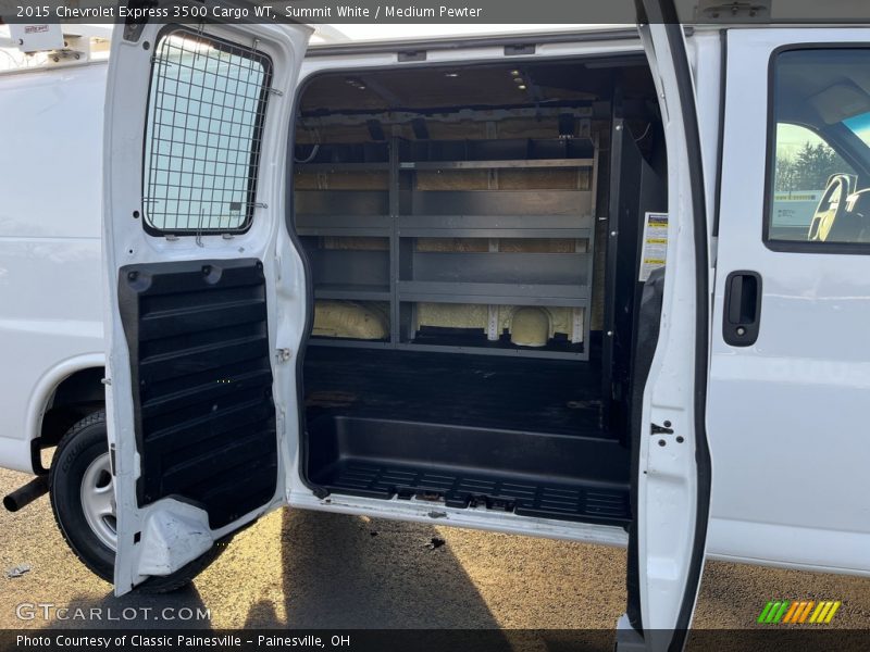 Summit White / Medium Pewter 2015 Chevrolet Express 3500 Cargo WT
