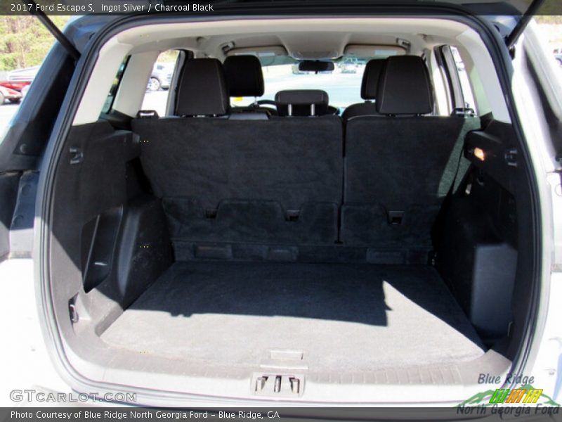 Ingot Silver / Charcoal Black 2017 Ford Escape S