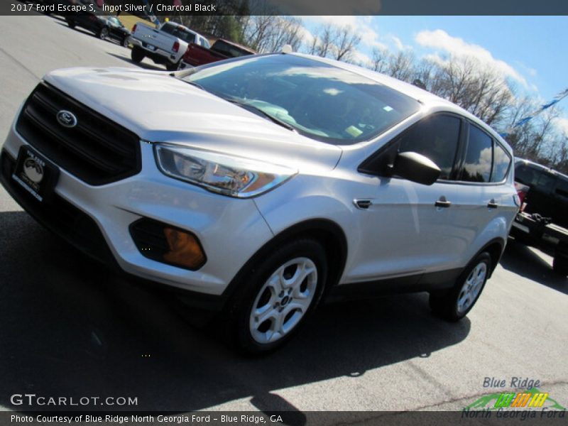 Ingot Silver / Charcoal Black 2017 Ford Escape S