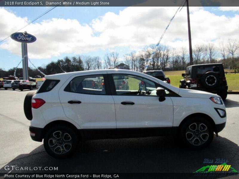 Diamond White / Medium Light Stone 2018 Ford EcoSport S