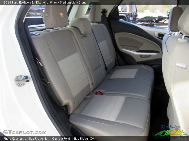 Diamond White / Medium Light Stone 2018 Ford EcoSport S