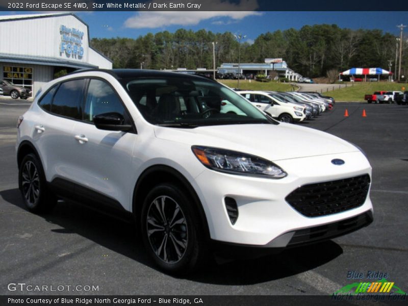 Star White Metallic / Dark Earth Gray 2022 Ford Escape SE 4WD