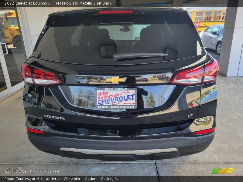 Mosaic Black Metallic / Jet Black 2022 Chevrolet Equinox LT
