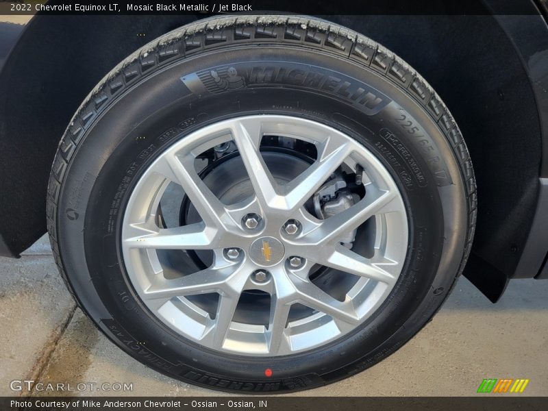 Mosaic Black Metallic / Jet Black 2022 Chevrolet Equinox LT