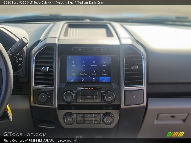 Velocity Blue / Medium Earth Gray 2020 Ford F150 XLT SuperCab 4x4