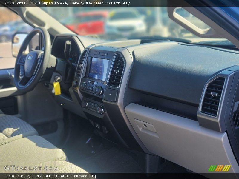 Velocity Blue / Medium Earth Gray 2020 Ford F150 XLT SuperCab 4x4