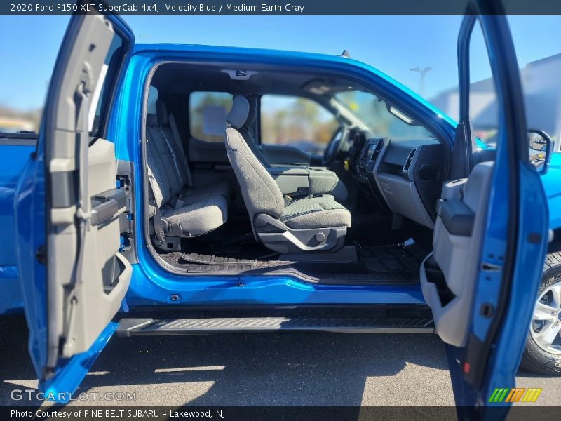 Velocity Blue / Medium Earth Gray 2020 Ford F150 XLT SuperCab 4x4