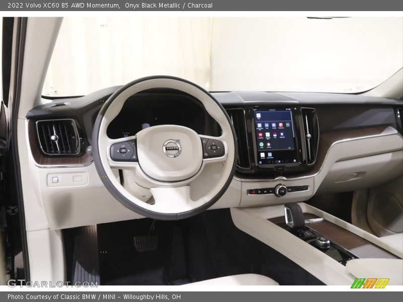 Dashboard of 2022 XC60 B5 AWD Momentum