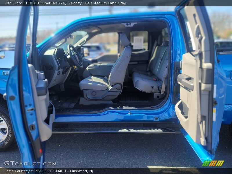 Velocity Blue / Medium Earth Gray 2020 Ford F150 XLT SuperCab 4x4