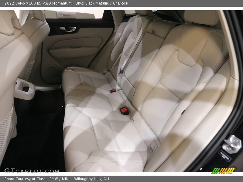 Rear Seat of 2022 XC60 B5 AWD Momentum