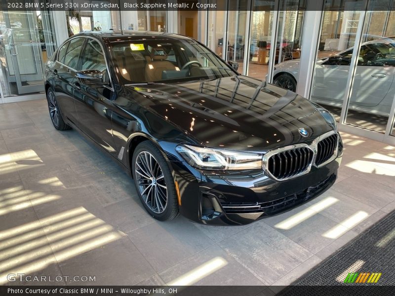 Black Sapphire Metallic / Cognac 2022 BMW 5 Series 530i xDrive Sedan