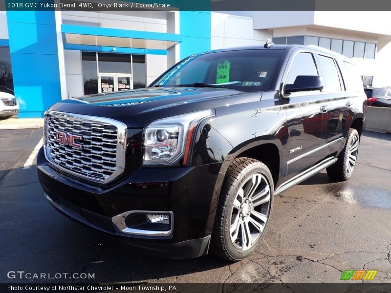 Onyx Black / Cocoa/Shale 2018 GMC Yukon Denali 4WD