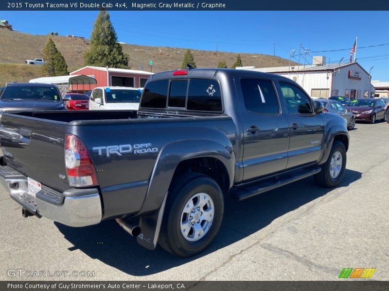 Magnetic Gray Metallic / Graphite 2015 Toyota Tacoma V6 Double Cab 4x4