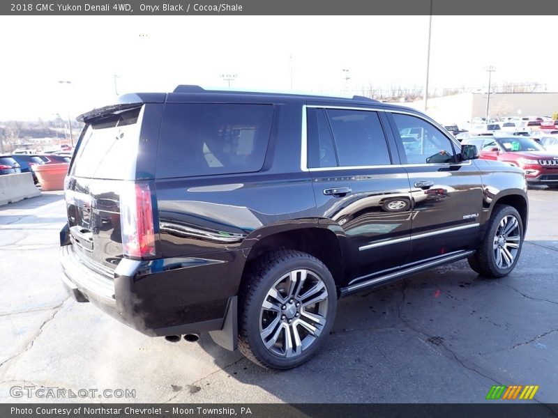 Onyx Black / Cocoa/Shale 2018 GMC Yukon Denali 4WD