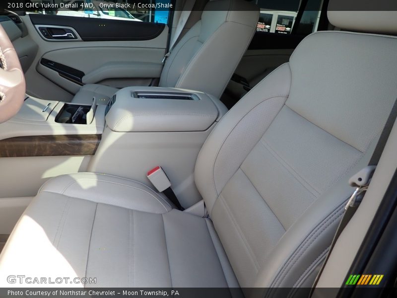 Onyx Black / Cocoa/Shale 2018 GMC Yukon Denali 4WD