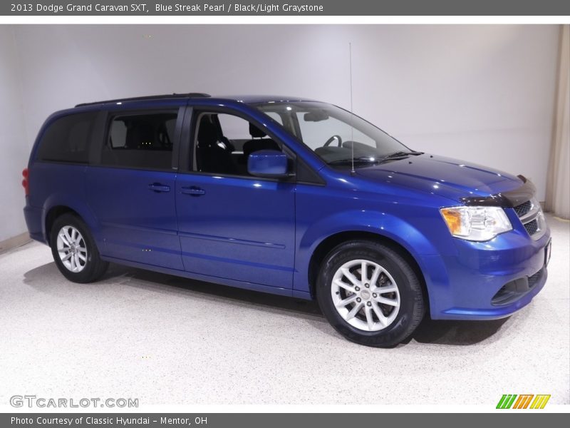 Blue Streak Pearl / Black/Light Graystone 2013 Dodge Grand Caravan SXT