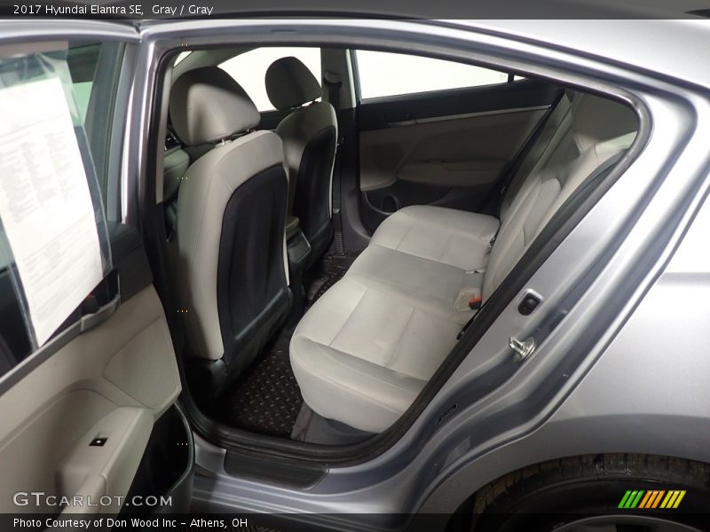 Gray / Gray 2017 Hyundai Elantra SE