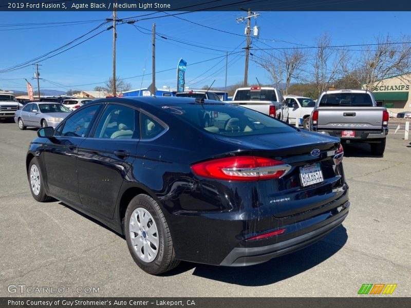 Agate Black / Medium Light Stone 2019 Ford Fusion S