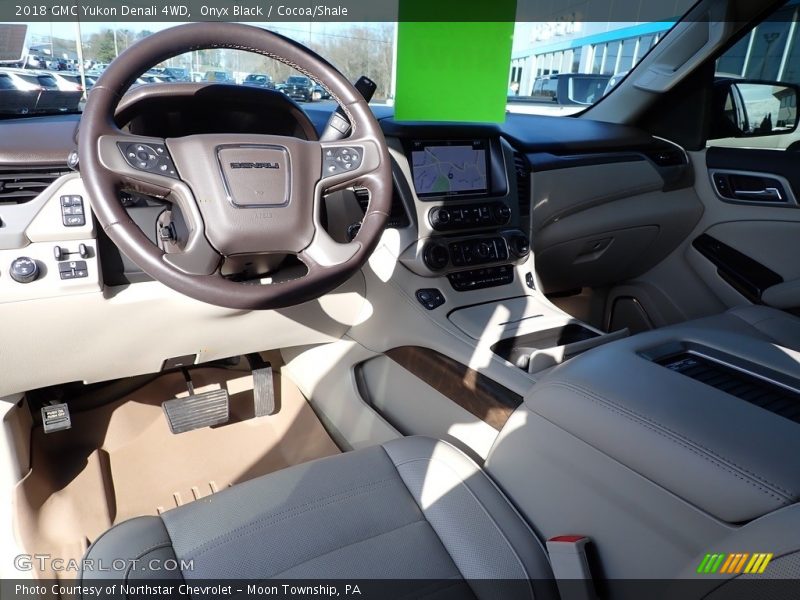 Onyx Black / Cocoa/Shale 2018 GMC Yukon Denali 4WD