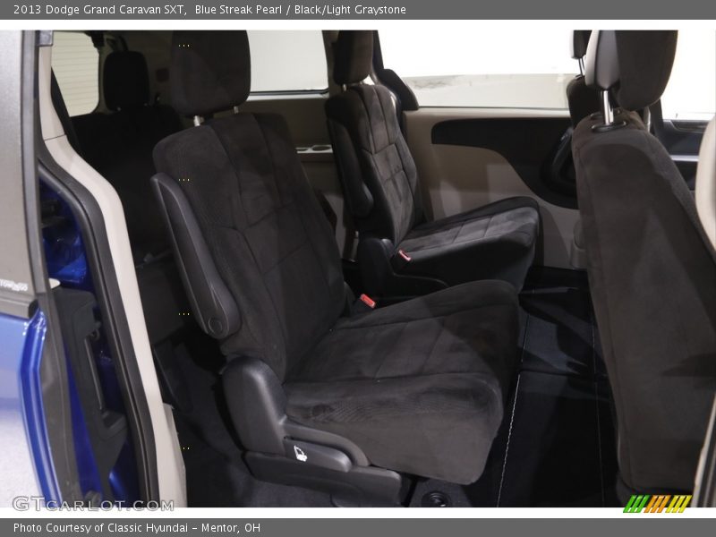 Blue Streak Pearl / Black/Light Graystone 2013 Dodge Grand Caravan SXT