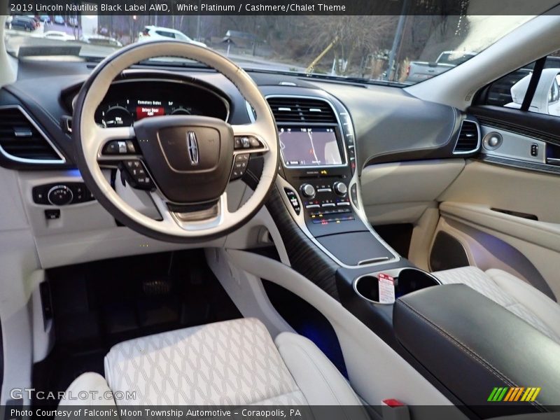  2019 Nautilus Black Label AWD Cashmere/Chalet Theme Interior