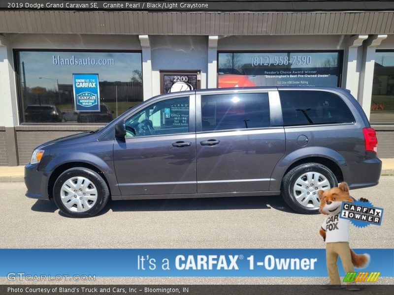 Granite Pearl / Black/Light Graystone 2019 Dodge Grand Caravan SE